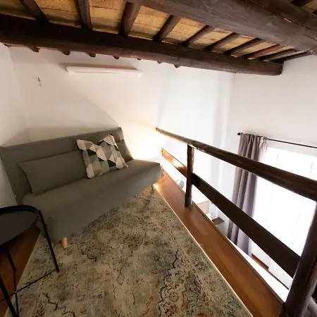 The Best Rent - Three-bedroom Close To Colosseo Apartment *